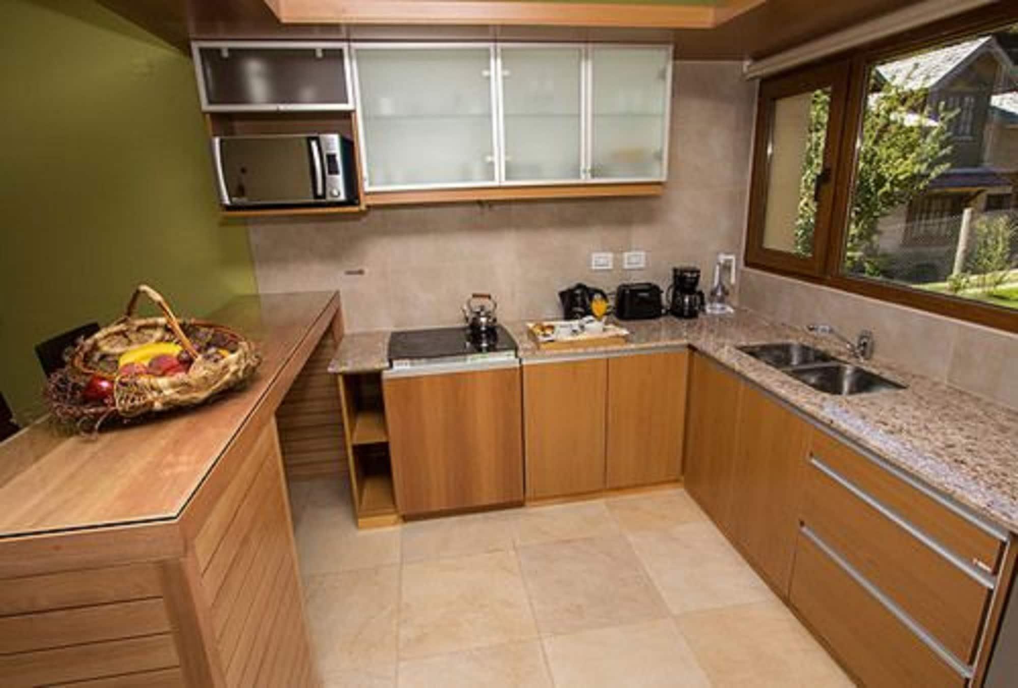 Los Robles Apart & Spa San Carlos de Bariloche Ngoại thất bức ảnh