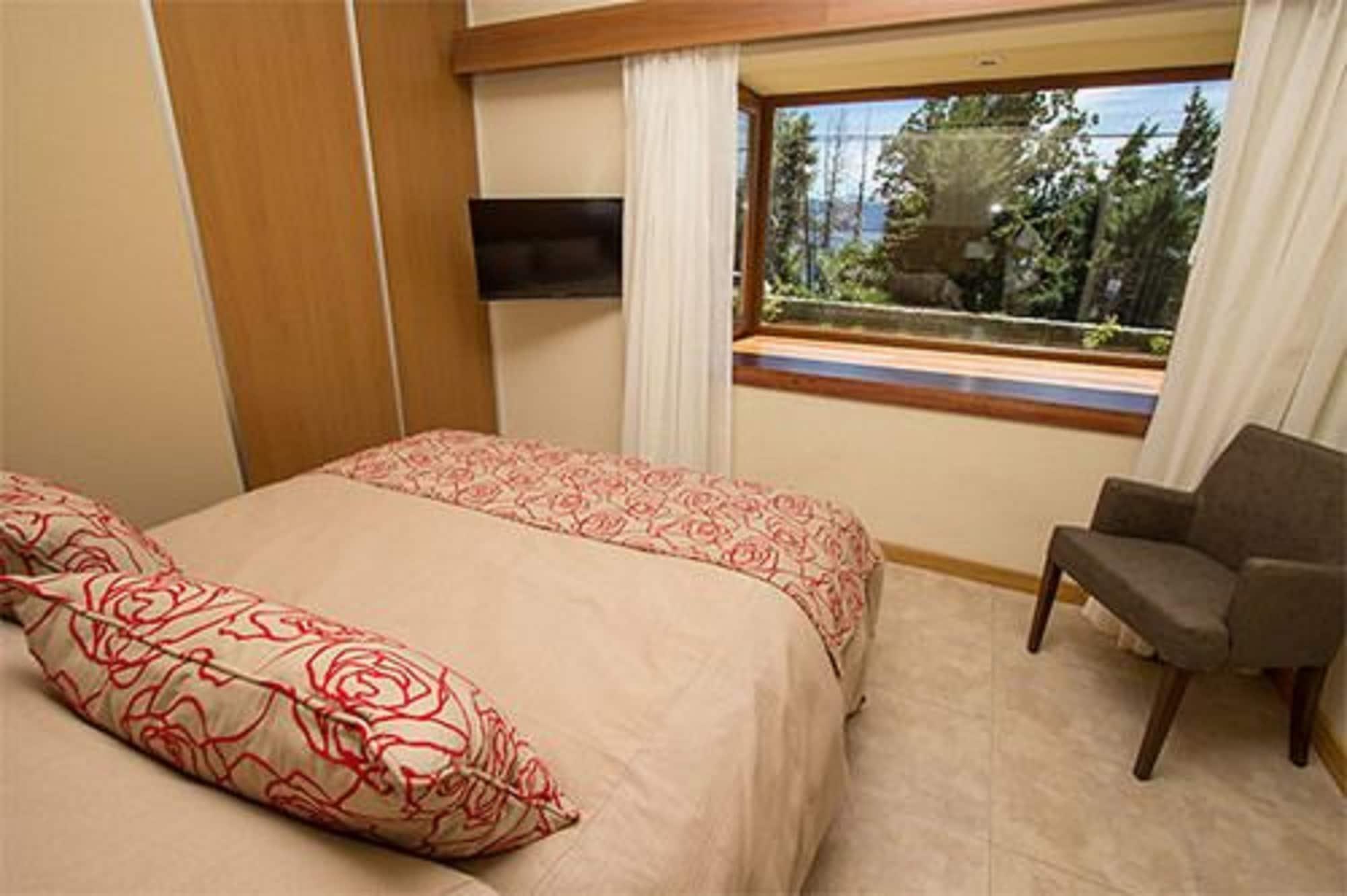 Los Robles Apart & Spa San Carlos de Bariloche Ngoại thất bức ảnh
