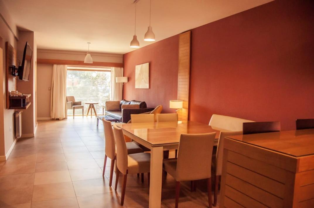 Los Robles Apart & Spa San Carlos de Bariloche Ngoại thất bức ảnh
