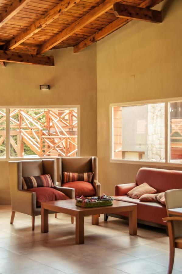 Los Robles Apart & Spa San Carlos de Bariloche Ngoại thất bức ảnh