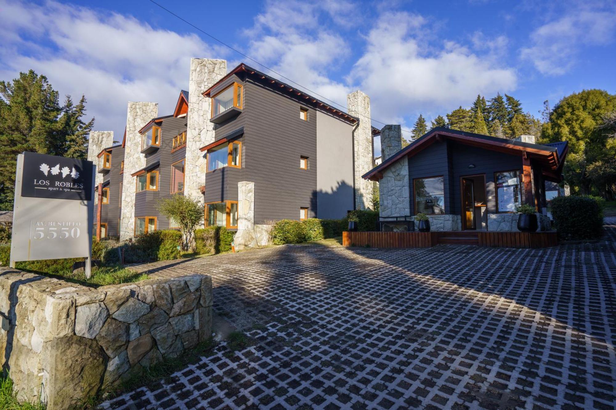 Los Robles Apart & Spa San Carlos de Bariloche Ngoại thất bức ảnh