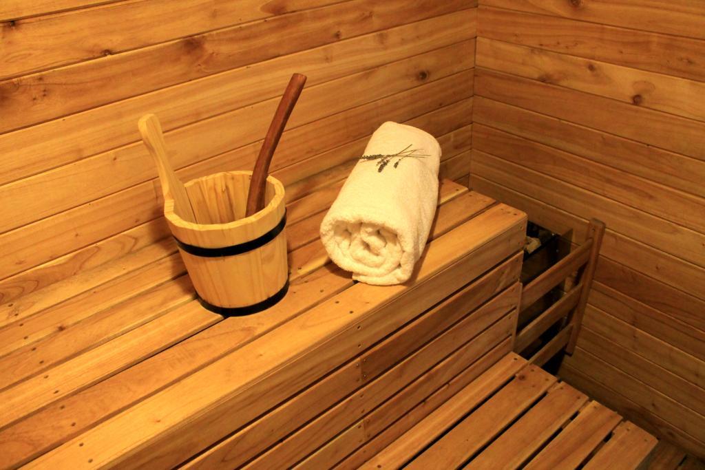 Los Robles Apart & Spa San Carlos de Bariloche Ngoại thất bức ảnh