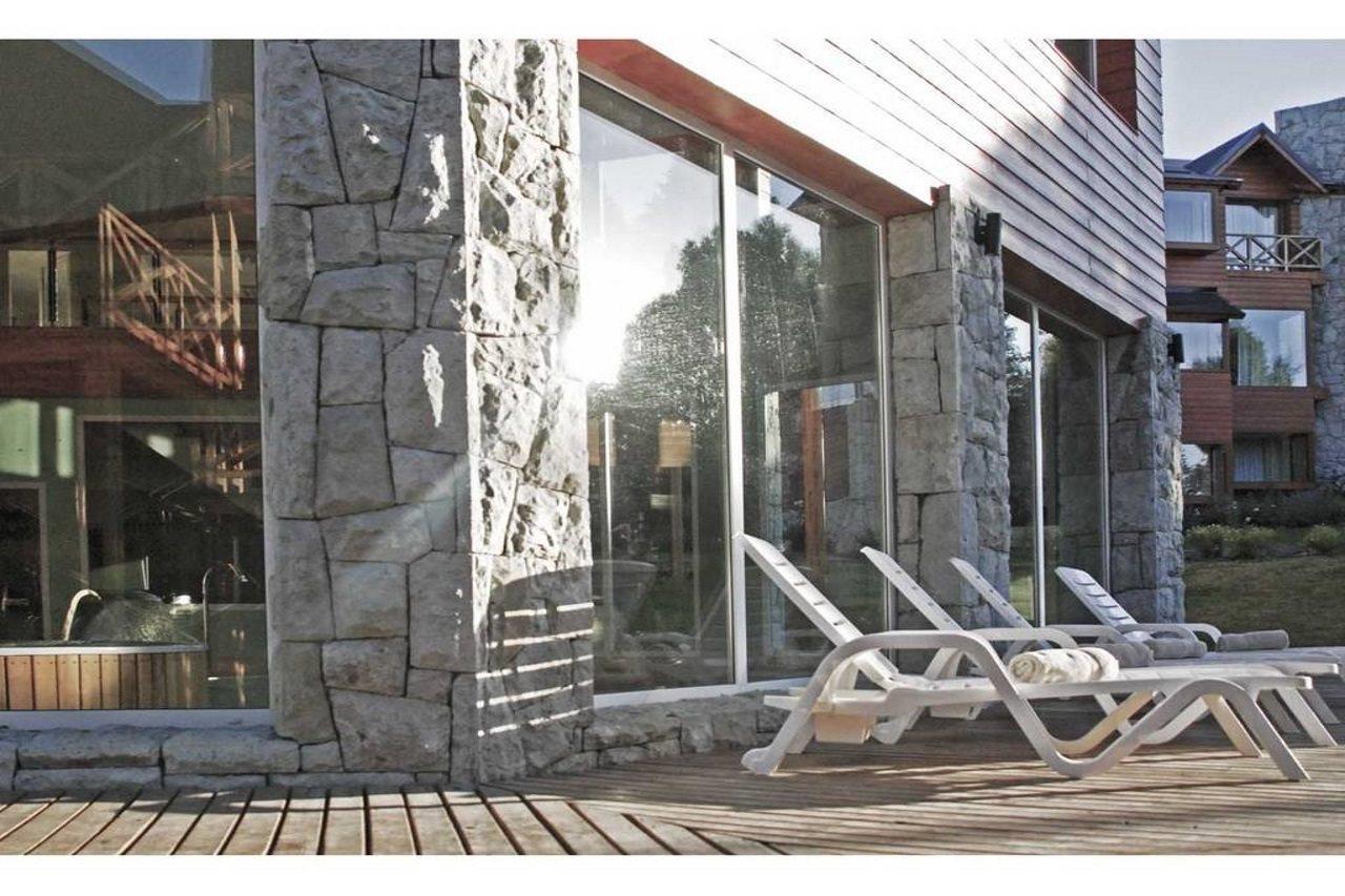 Los Robles Apart & Spa San Carlos de Bariloche Ngoại thất bức ảnh