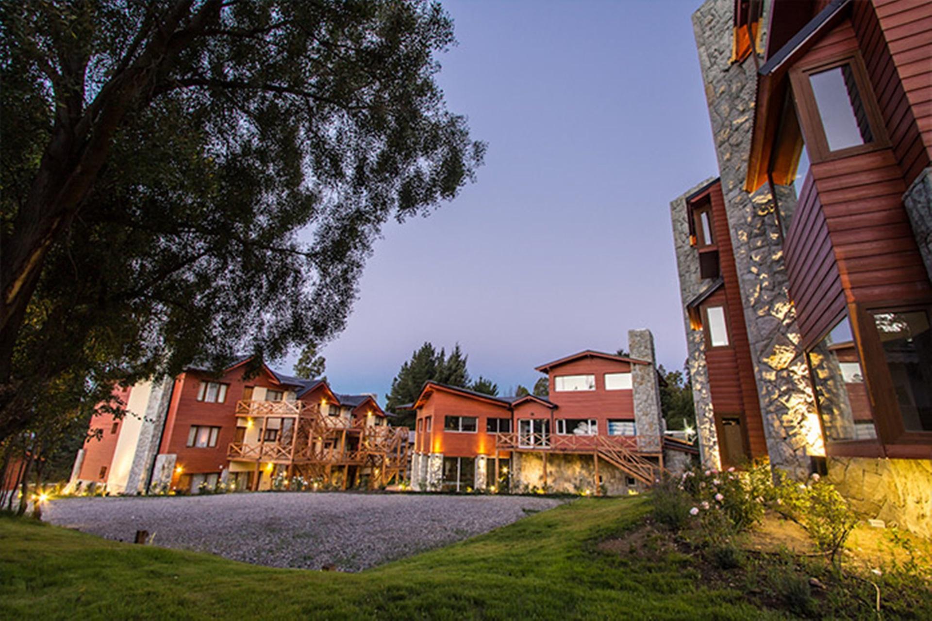 Los Robles Apart & Spa San Carlos de Bariloche Ngoại thất bức ảnh